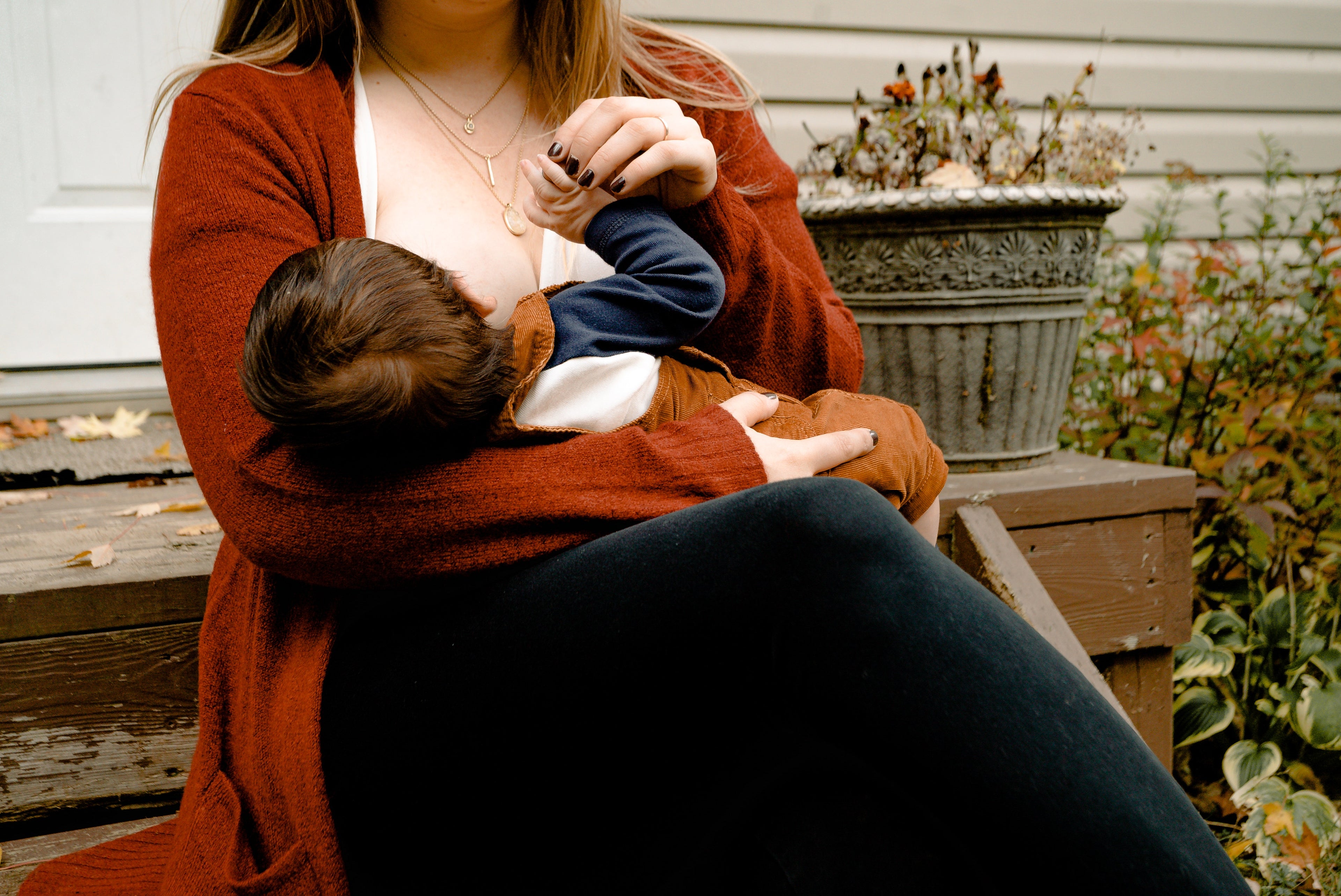 breastfeeding mother and baby