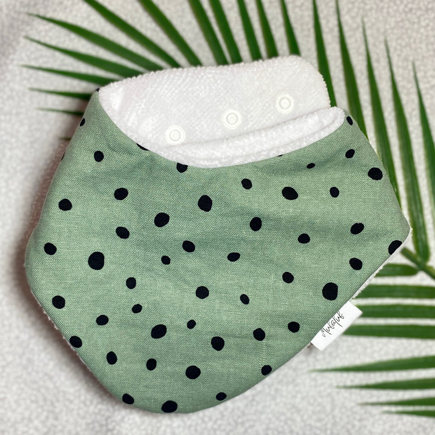 Super absorbent baby dribble bib multiple sizes
